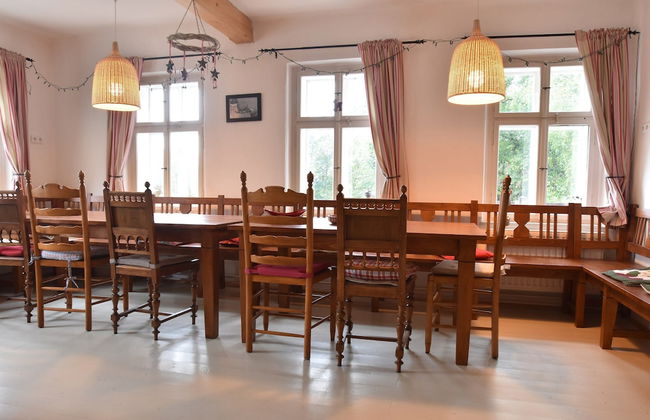 Spacious Holiday Home in Zlata Olesnice - Photo 48