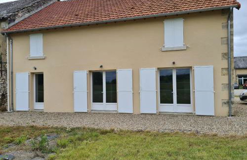 Maison calme avec jardin et terrasse, proche Châteauroux, 3 chambres, 3 salles de bain, parking inclus - FR-1-591-359 - Photo 31