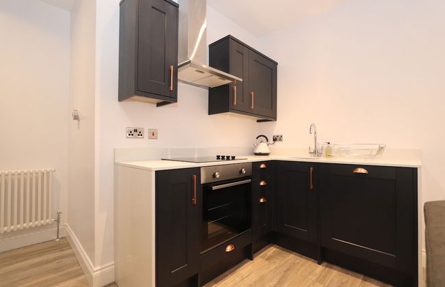 Dollar Apartments at 39 - Photo 10