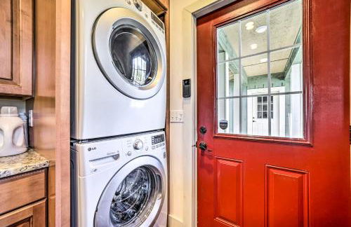 On 22 Acres! Mtn-View Cullowhee Craftsman Retreat - Foto 28