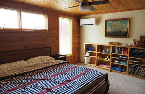 Vermilion Lakeside Cabin with Sauna, 2 Docks, AC - Photo 59