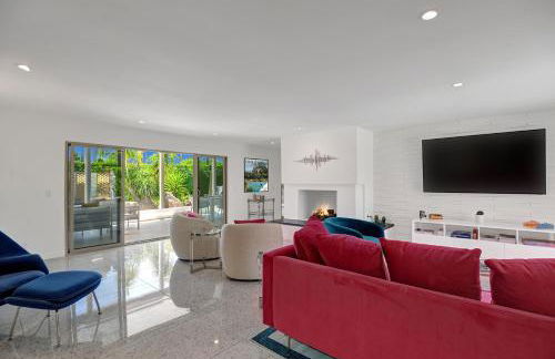 Ultra-Chic LUXE Mid-Century Estate- Resort Like Pool, Spa, Firepit, Outdoor Kitchen 3BED/3BATH - Foto 18