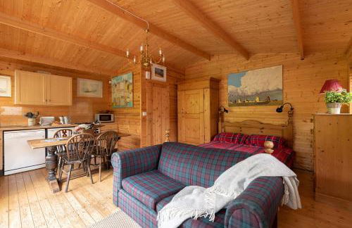 The Cabin at Little Bosveal near the Helford River....lovely location - Foto 4