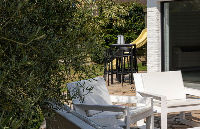 Charming Villa With Indoor Swimming Pool, Near the Beach and Town Centre - Foto 35