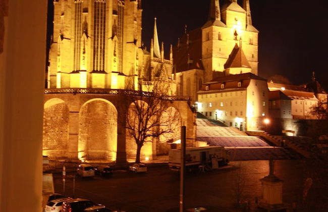 Mr.& Mrs. President - Photo 27