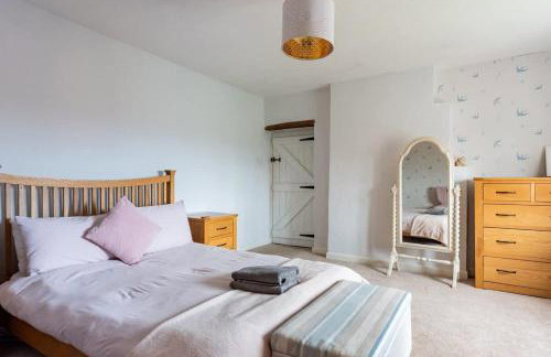 Sunny 4-bedroom cottage with South facing garden - Sunflower Cottage - Foto 51