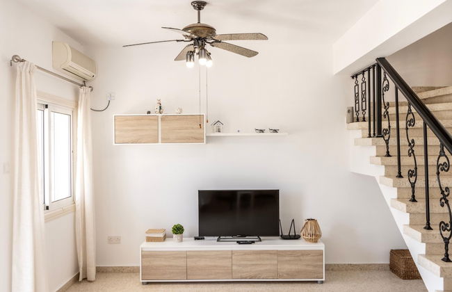 Ayia Thekla Sea Breeze Villa - Foto 3