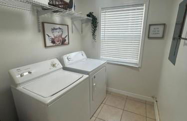 Tropical 3bed 2bath Lakeland Home on corner lot - Foto 19