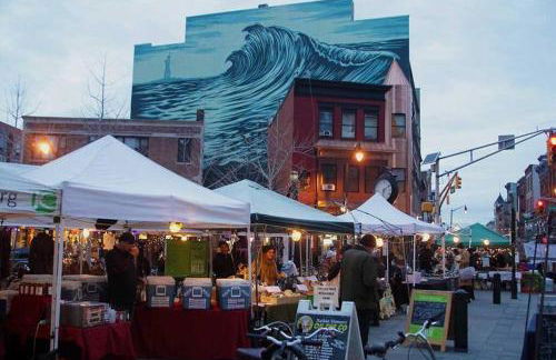 1850s historic Row House 7min train to NYC with private backyard - Foto 64