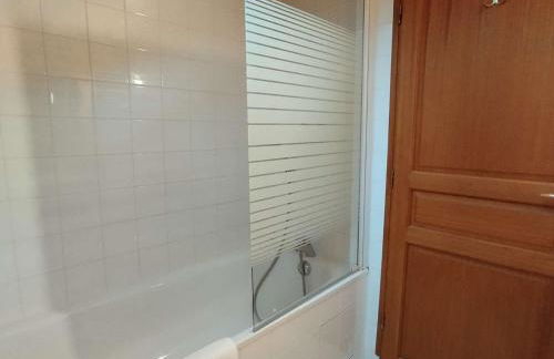 Chalet en vallée Dordogne, jardin privé et piscine partagée - FR-1-828-4 - Foto 13