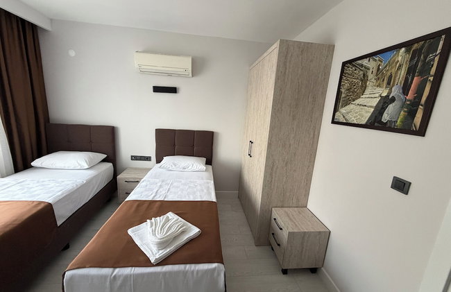 ALTINAY HOTEL - Photo 5