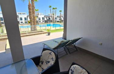 Sunny Ground floor bungalow opposite the swimming pool - Foto 25