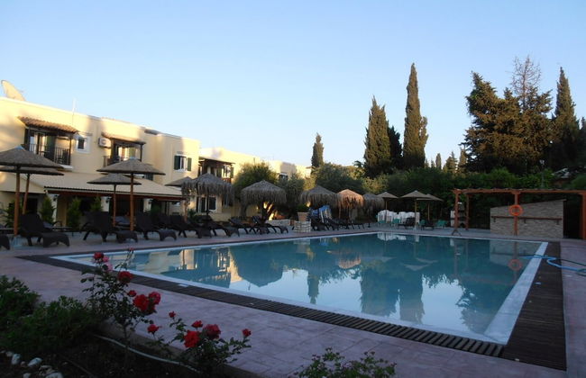 Frosini Gardens - Foto 1