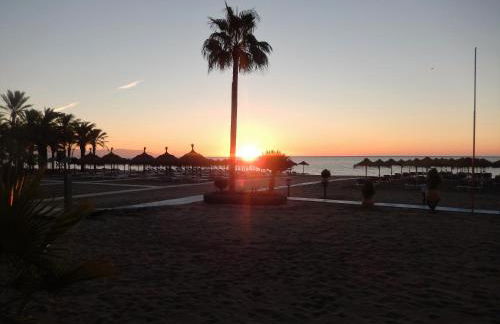 Torremolinos Moderno Apartamento internet y aparcamiento gratis - Foto 22