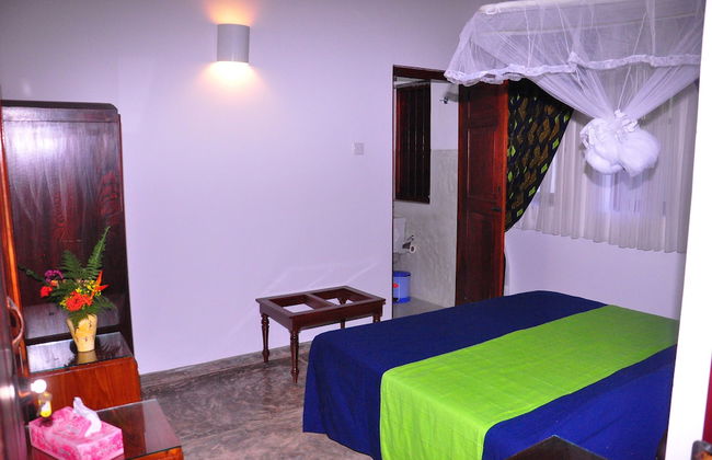 Serenity Lake Front Villa - Foto 3