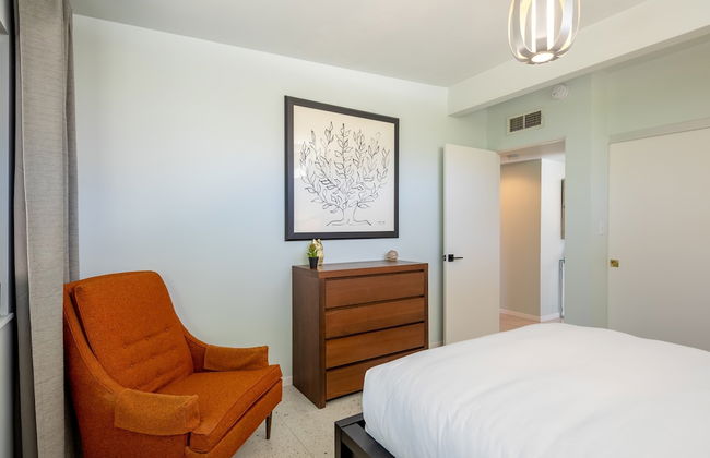 Lux Desert Retreat 4BR Pool Spa Stunning Views - Photo 24