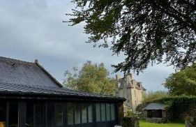 Le Gîte les NUZ ( parc du château de Keroüartz) - Foto 2