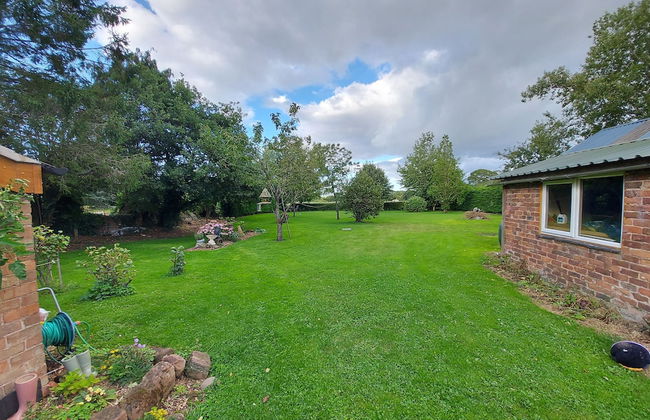 Saughall Mill Farm Cottage - Photo 58