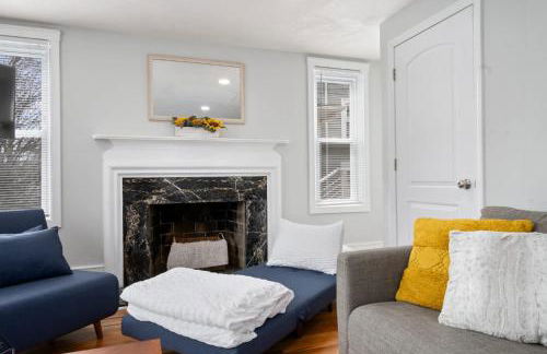 Jennifer's Cozy Apt Walk to Brown In Unit Laundry - Foto 34