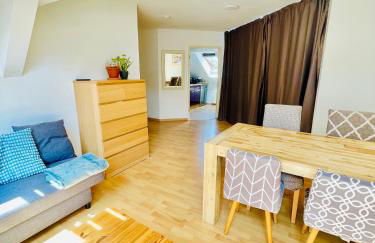 Fantastische Dachgeschosswohnung in Connewitz nahe Karli - Platz für bis zu 5 Personen - tolle Lage und öffentliche Verkehrsmittel - Foto 14