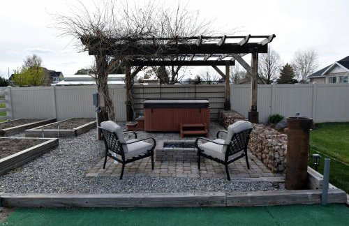 6 King Bedrooms, Sleeps 20, 8 Rooms, Bikes, HotTub - Foto 51