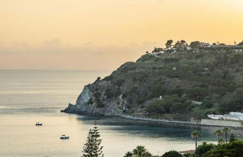 Villa Acquamarina, Family apartments with pool - 300 meters from the beach - Foto 35