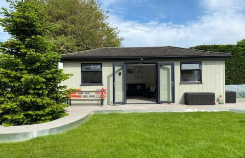 THE LODGE Touch of the Alps in West Sussex - Foto 2