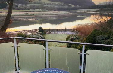 Detached Riverside Family Home on the River Conwy, Snowdonia, 6 Guests - Foto 17