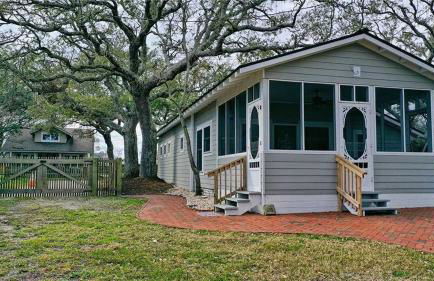 Mr, Bennie's Cafe home - Foto 7