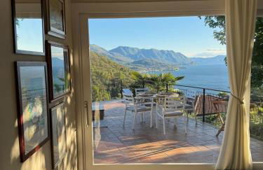 Artsy Italian lake retreat with stunning views! - Foto 29