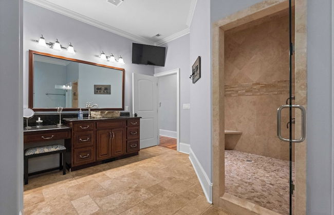 Flip Flop Therapy by Avantstay Lakefront Home w/ Game Room & Dock Access - Foto 31