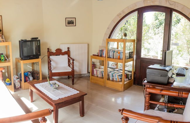 Crete Holiday Rental Small Village Close to Beaches -sharing a Large Pool - Foto 11