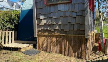 Bohémienne regarde la mer. - Foto 5