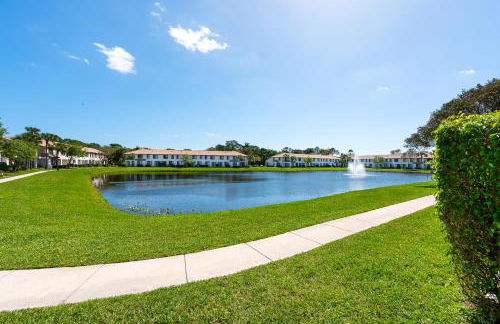 Newly renovated Townhome with King bed - Foto 13