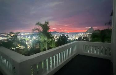 SPECTACULAR Harbourside Villa-POOL-BBQ-6Bedrm - Foto 10