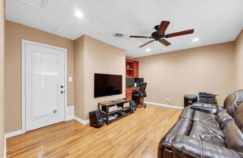 Peaceful and Relaxing Sharyland Golf Course Villa - Photo 13