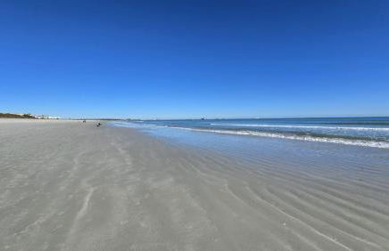 Royal Mansions Beach Front Vacation - Foto 38