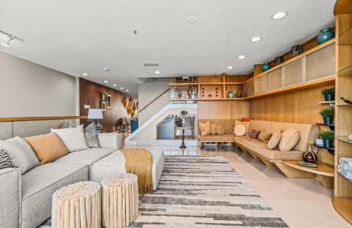 5 bdrm - Heated Indoor Pool - Roof Top Deck - Foto 3