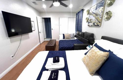 NEW! 2-Bedroom Fontana Guest House close to Kaiser Permanente - Photo 11