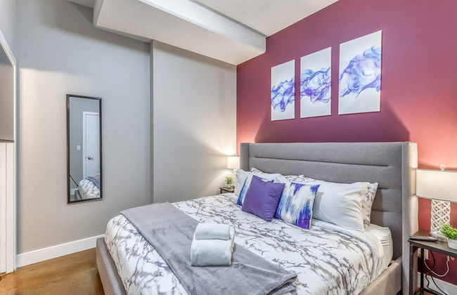 Incredible Views From This Downtown Condo - Photo 4