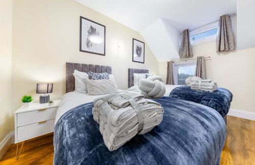 Lovely 4-BR Home In Leyton - Sleeps 14, Near Tube, Arcade, 100inchTV - Foto 70