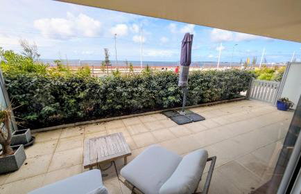 Appartement face mer grande terasse - Photo 12