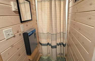 Glendive Tiny Modern Cabin 1 Mile from Makoshika Park - Foto 6