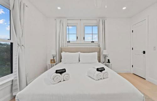 Cuttyhunk Waterfront - Private Beach & Patio - Foto 24