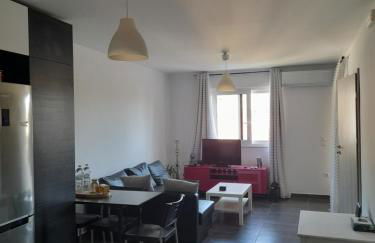 Bright top floor apartment! - Foto 2