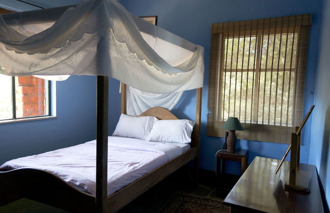 One Minute South - Photo 3