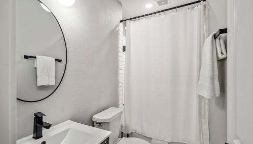 2-Bedroom - Equipped Kitchen - Gated Parking! - Foto 3, Other