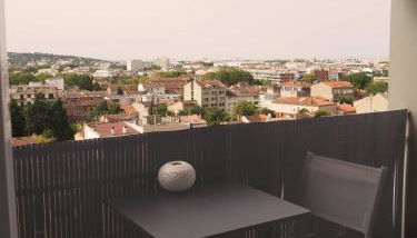 T2 style industriel avec balcon - Foto 5