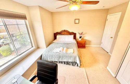 Stunning Oasis Retreat Pool Hot Tub SF Bay - Photo 17