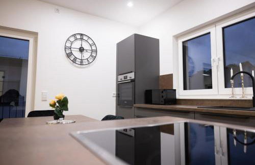 Penthouse mit großer Terrasse Parkplatz und WLAN in exklusiver Lage am Hellweg - Foto 32